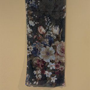 Lightweight Green Floral Scarf